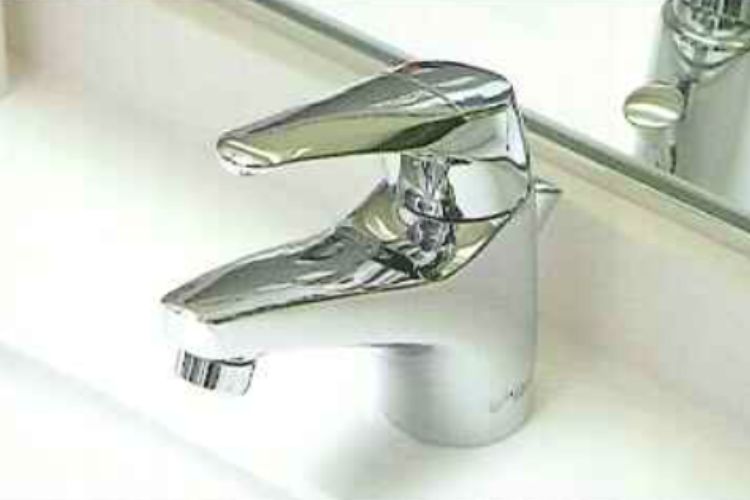 シティタワー西梅田のシングルレバー混合水栓